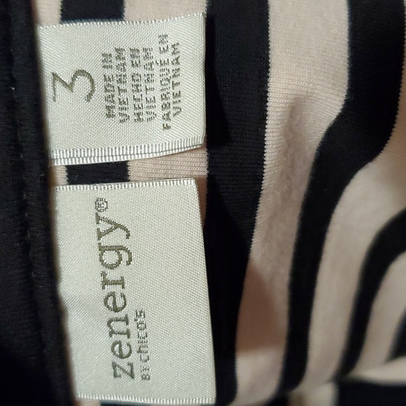 CHICOS ZENERGY COLLECTION Knit Black Lace Black/Cream Stripe JACKET Sz 3 XL 16 - Picture 13 of 13